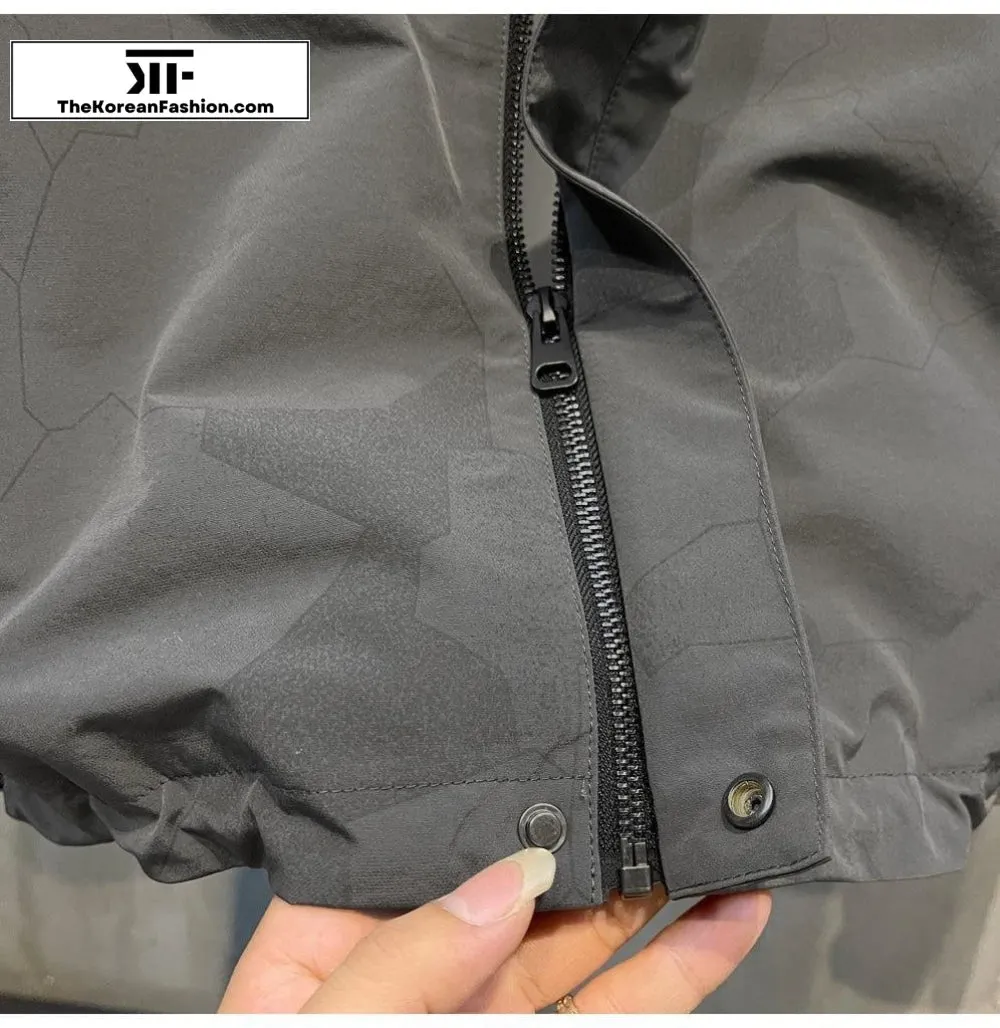 Hooded Slim-fit Zipper Jacket