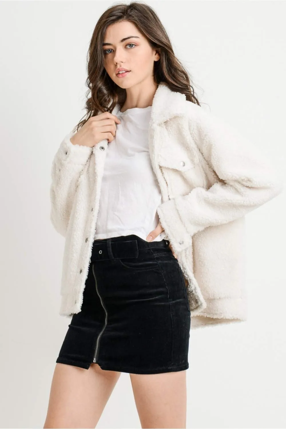 Long Sleeve Faux Fur Outwear trucker Jackets Front Pockets