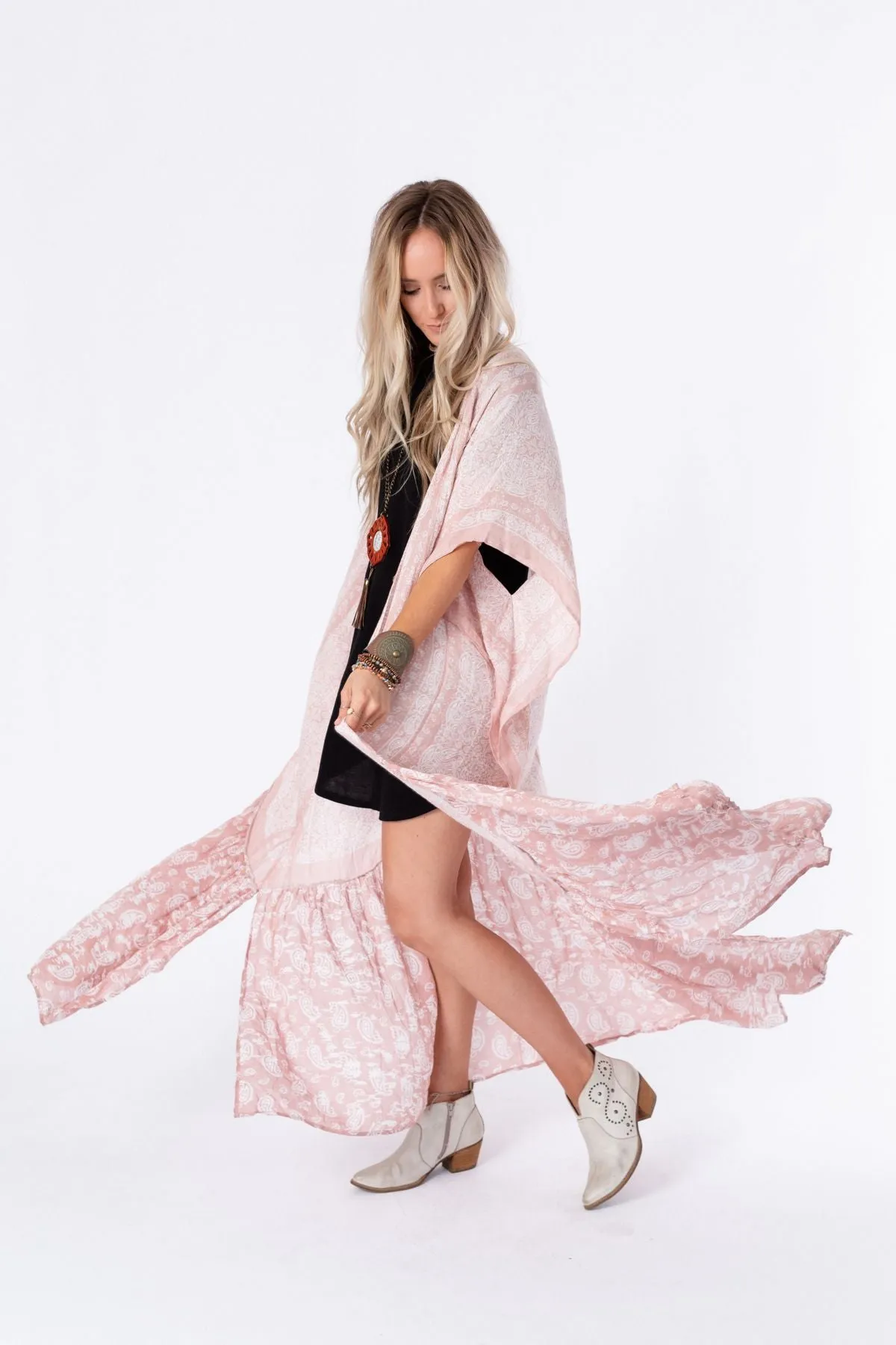 Paisley Tapestry Free Flow Duster Kimono - Blush