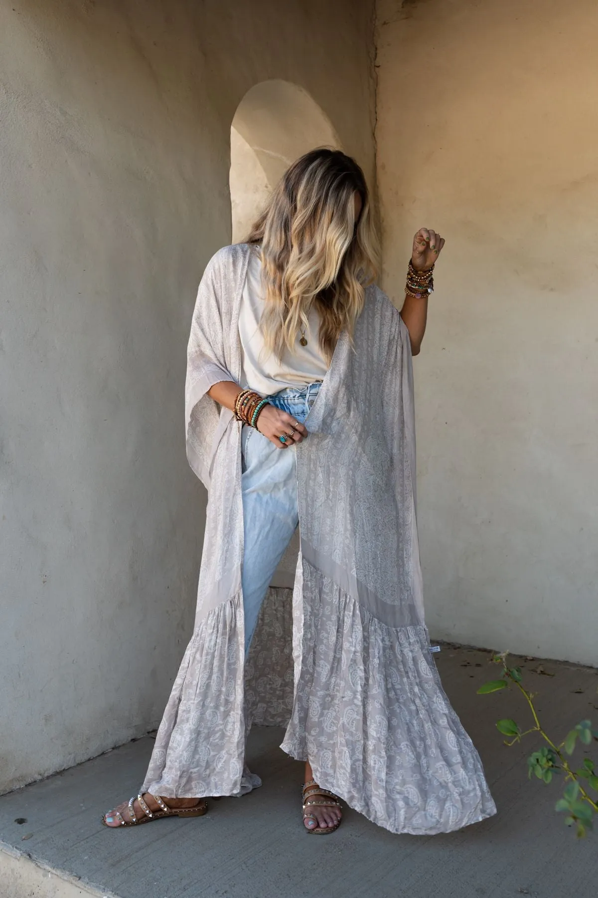 Paisley Tapestry Free Flow Duster Kimono - Gray